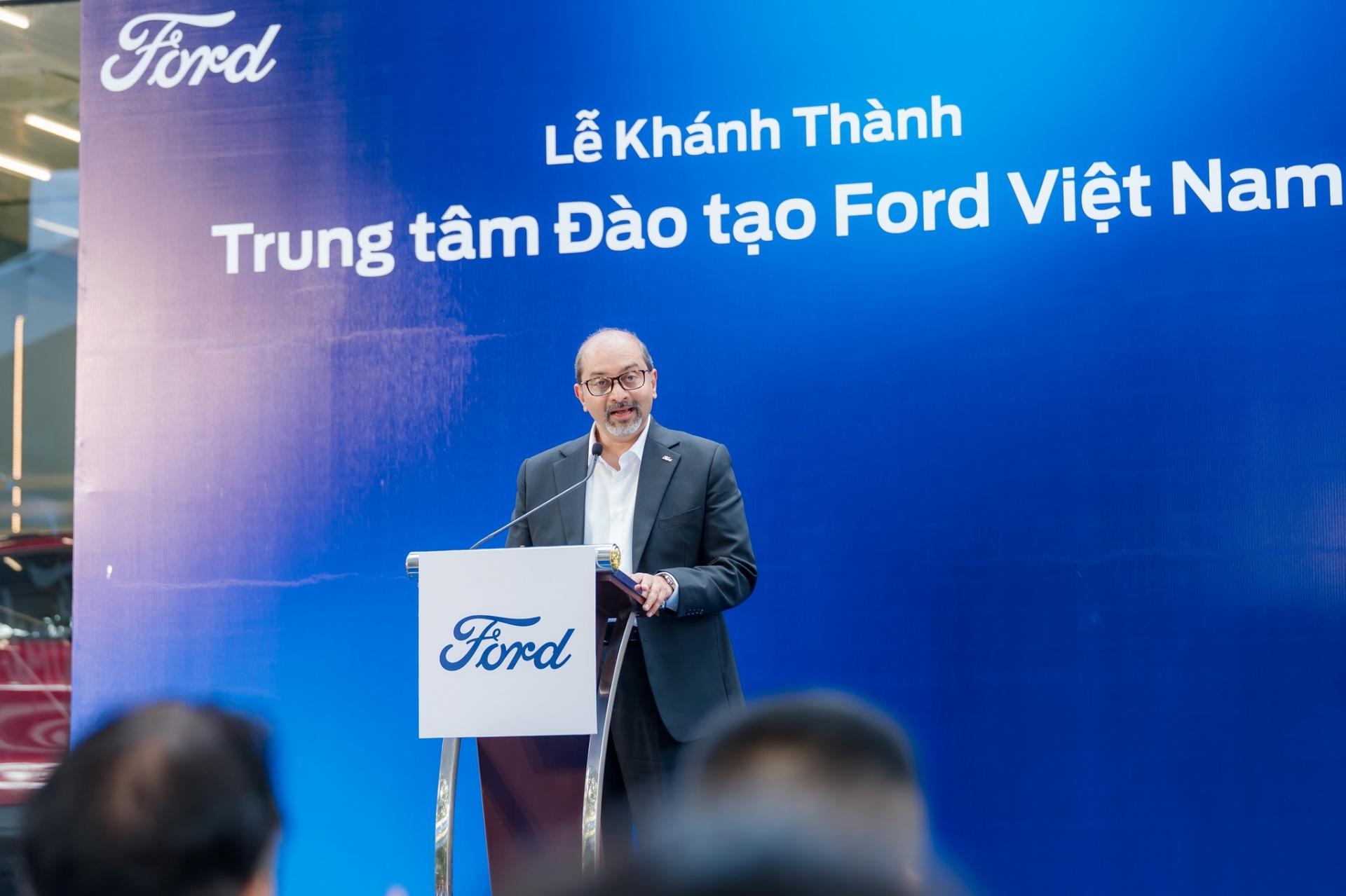 FVL khai trương Trung tâm Đào tạo 11