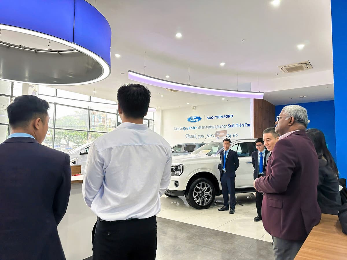 SUỐI TIÊN FORD 2